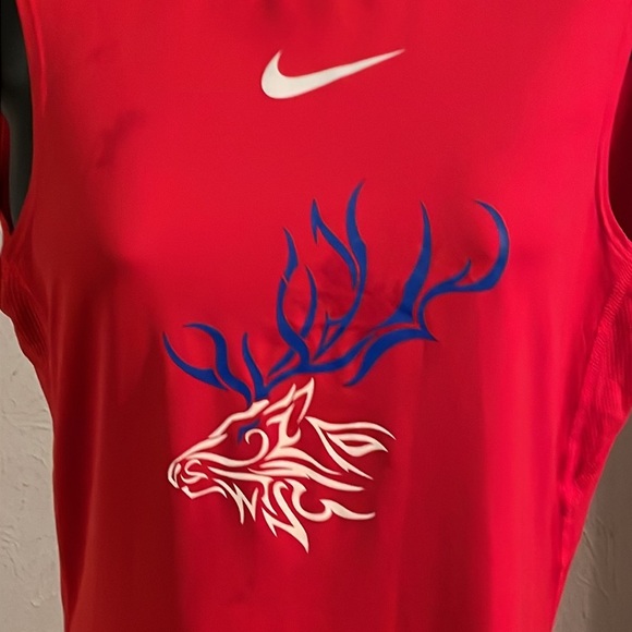 NWOT S/P Nike Pro Dri Fit red sleeveless graphic pullover athletic shirt top - Picture 6 of 15